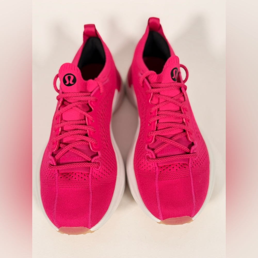 NWOB Lululemon Women's Chargefeel 3 Workout Shoe - Picture 3 of 8